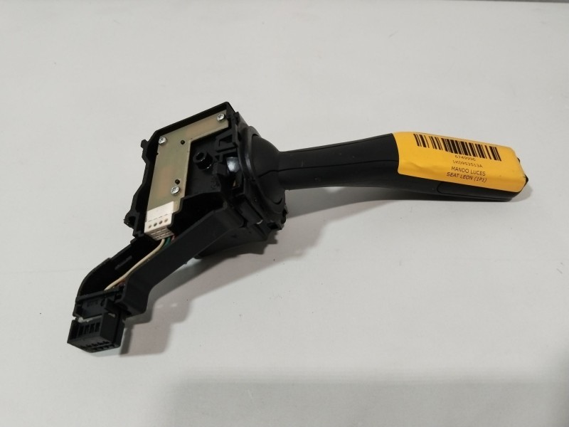 Recambio de mando luces para seat leon (1p1) 2.0 tdi 16v referencia OEM IAM 1K0953513A  