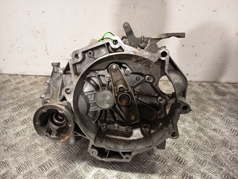 Recambio de caja cambios para volkswagen golf v (1k1) 1.6 fsi referencia OEM IAM GVV  