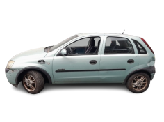 opel corsa c (x01) del año 2001