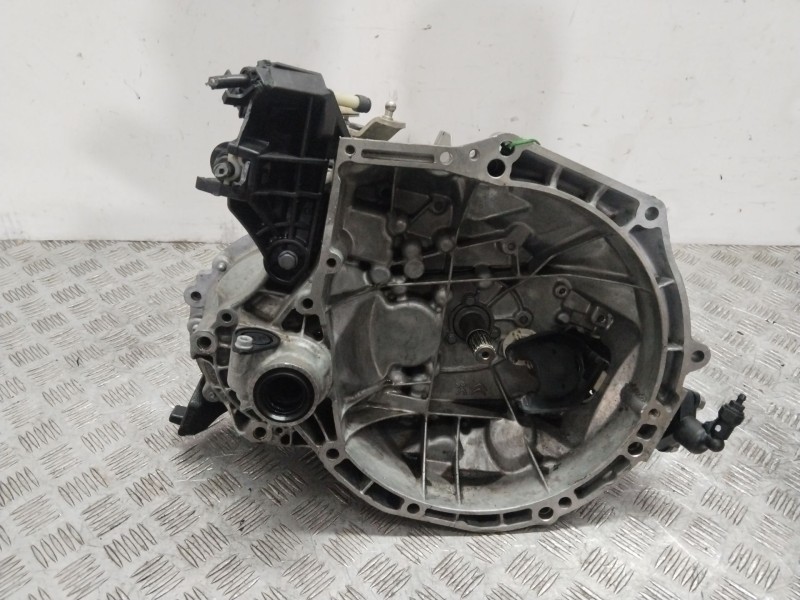 Recambio de caja cambios para citroën c3 iii (sx) 1.2 vti 82 referencia OEM IAM 20A701  