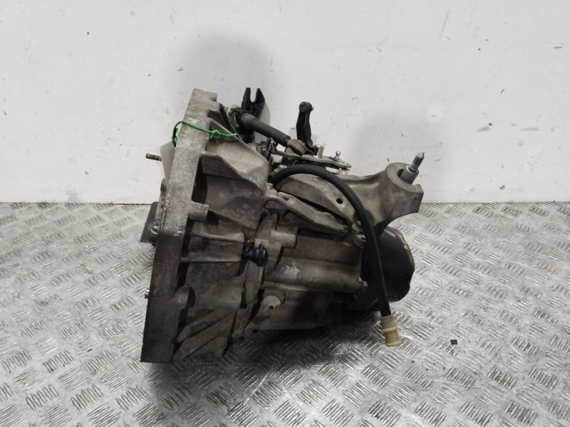 Recambio de caja cambios para renault twingo ii (cn0_) 1.5 dci 75 referencia OEM IAM JR5378  