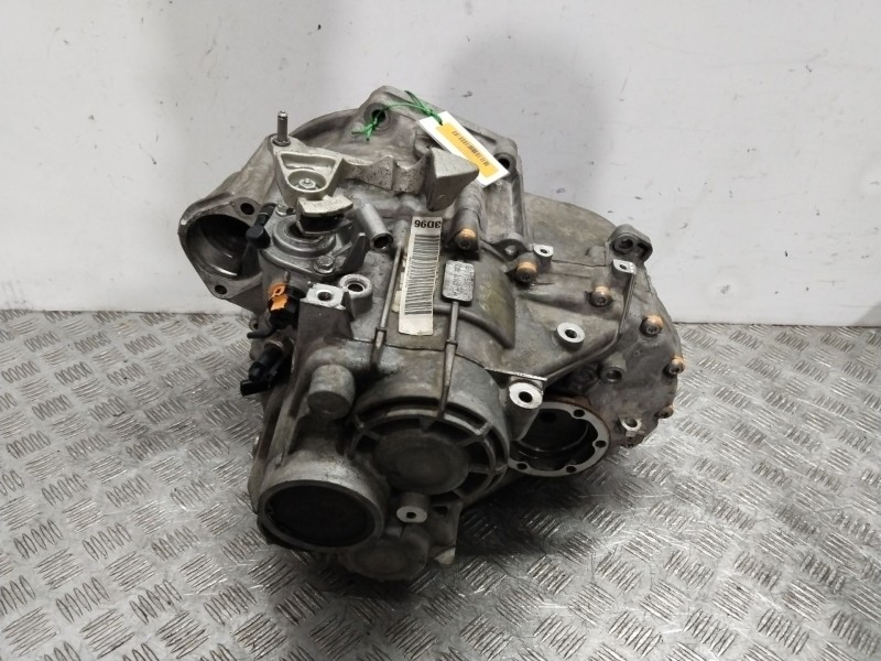 Recambio de caja cambios para audi a3 (8p1) 2.0 tdi 16v referencia OEM IAM NFU  