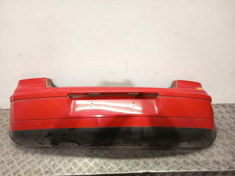Recambio de paragolpes trasero para volkswagen polo (9n1) highline referencia OEM IAM 6Q6807521  ROJO