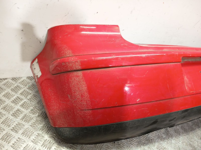 Recambio de paragolpes trasero para volkswagen polo (9n1) highline referencia OEM IAM 6Q6807521  ROJO