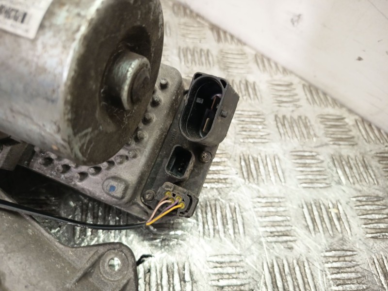 Recambio de cremallera direccion para peugeot 207 gt referencia OEM IAM 6700001471B  