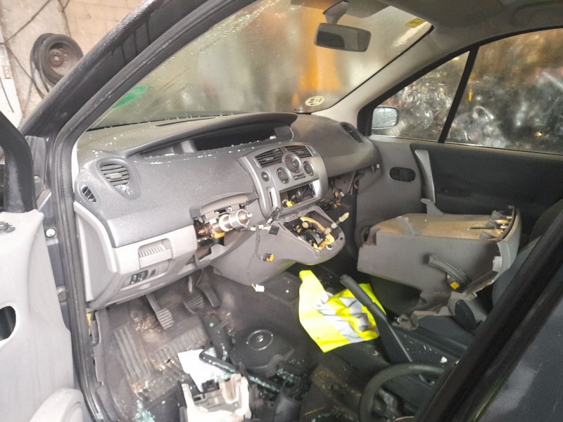 renault grand scénic ii (jm0/1_) del año 2008