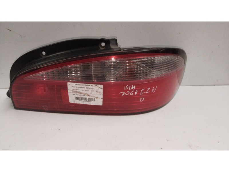 Recambio de piloto trasero derecho para kia clarus 1.8 slx berlina referencia OEM IAM 0K9AA51150C  