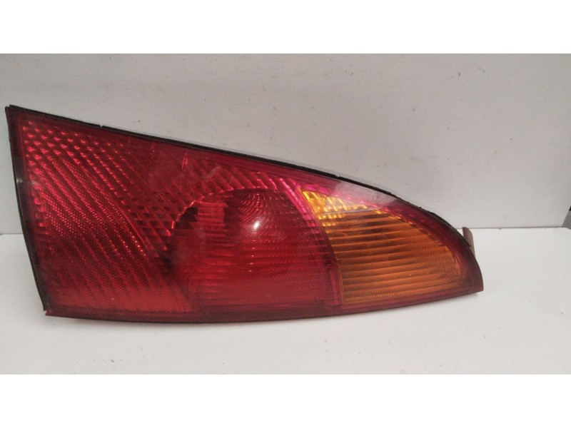 Recambio de piloto trasero derecho para ford focus turnier (cak) ghia referencia OEM IAM 1233322  