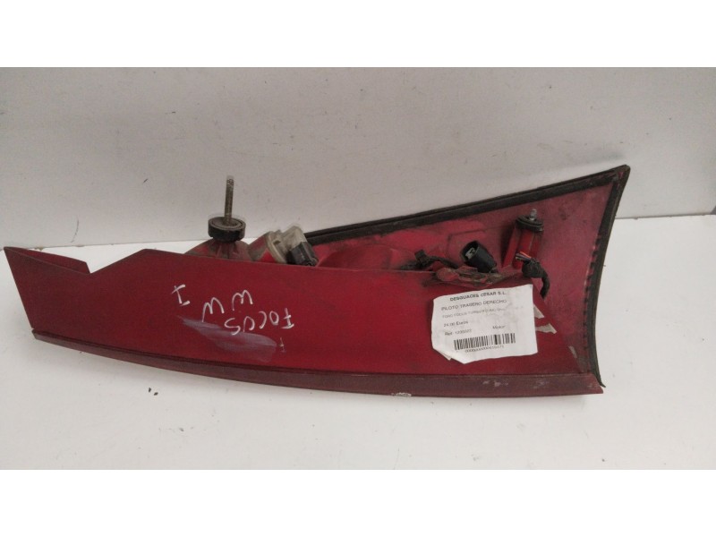 Recambio de piloto trasero derecho para ford focus turnier (cak) ghia referencia OEM IAM 1233322  