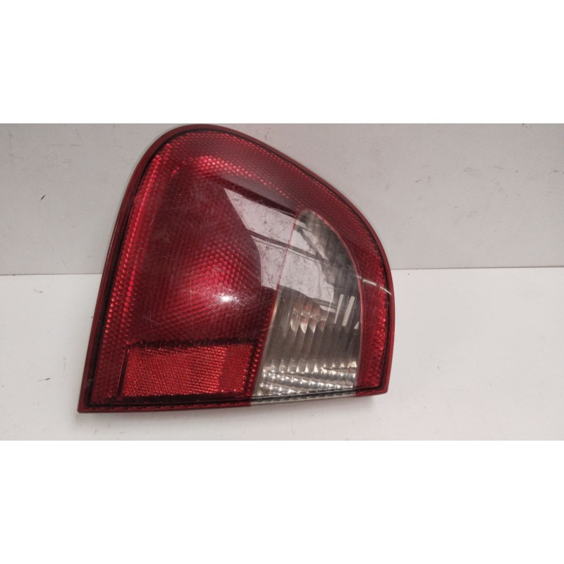 Recambio de piloto trasero izquierdo para seat cordoba berlina (6k2) sport referencia OEM IAM 6K5945111F  