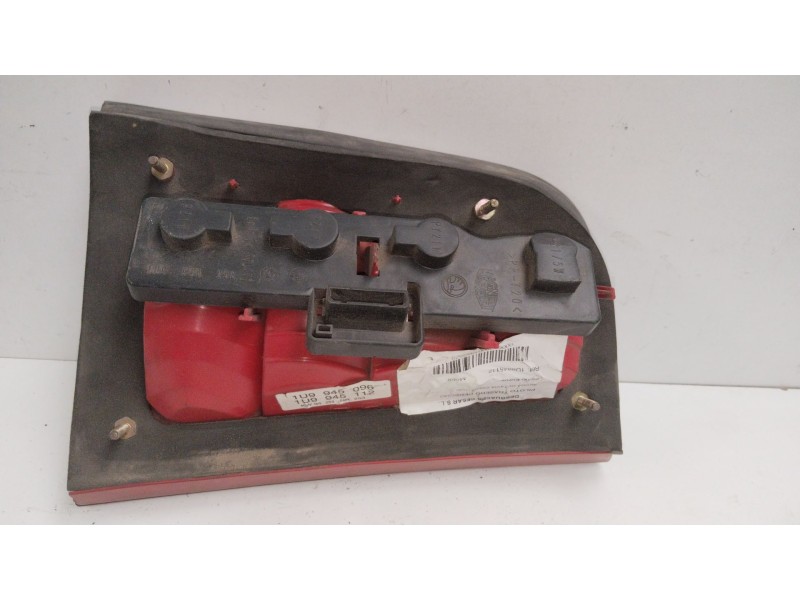 Recambio de piloto trasero derecho para skoda octavia combi (1u5) referencia OEM IAM 1U9945112  