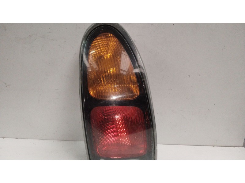 Recambio de piloto trasero derecho para daewoo lanos cool referencia OEM IAM 96304519  