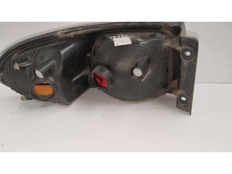 Recambio de piloto trasero derecho para daewoo lanos cool referencia OEM IAM 96304519  