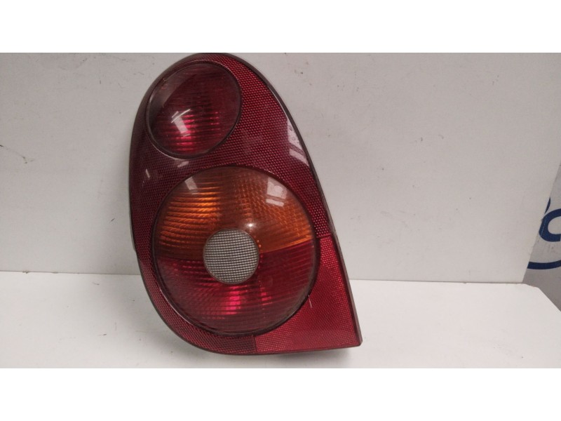 Recambio de piloto trasero derecho para renault megane i coupe fase 2 (da..) referencia OEM IAM 7700428057  