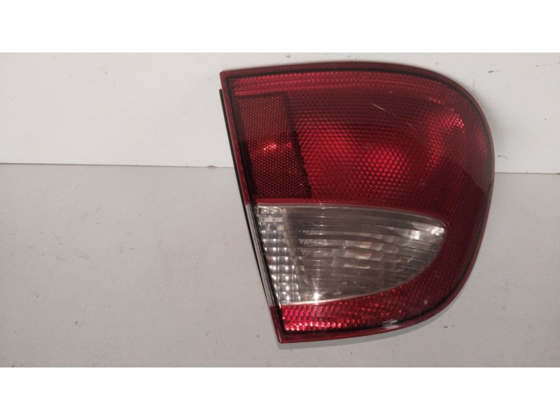 Recambio de piloto trasero izquierdo para seat cordoba berlina (6k2) signo referencia OEM IAM 6K5945111F  