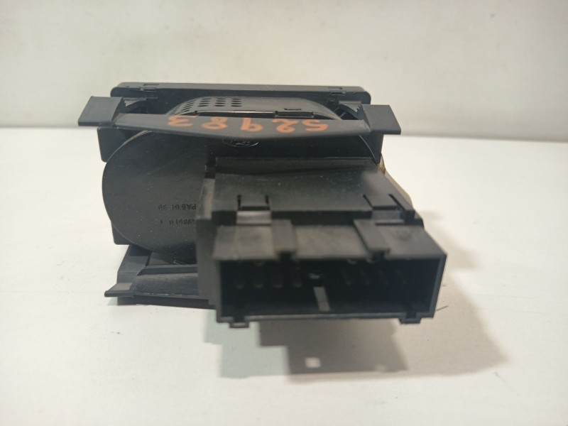 Recambio de mando luces para ford kuga i 2.0 tdci referencia OEM IAM 7M5T13A024AA  