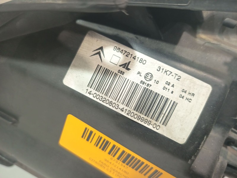 Recambio de faro derecho para citroën c3 i (fc_, fn_) 1.4 hdi referencia OEM IAM 9647214180  