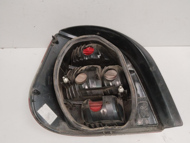 Recambio de piloto trasero derecho para renault scenic (ja..) 1.9 dci century referencia OEM IAM 7700428055  