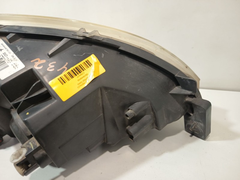 Recambio de faro izquierdo para citroën xsara (n1) 1.6 16v referencia OEM IAM 9648446780  