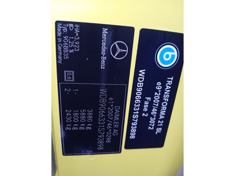 mercedes-benz sprinter 3,5-t autobús (b906) del año 2013