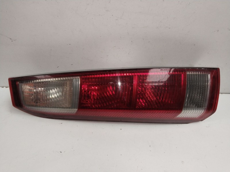 Recambio de piloto trasero izquierdo para opel meriva blue line referencia OEM IAM 93184712  