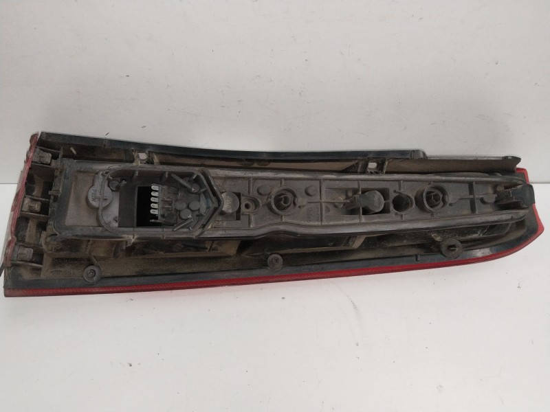 Recambio de piloto trasero izquierdo para opel meriva blue line referencia OEM IAM 1222123  