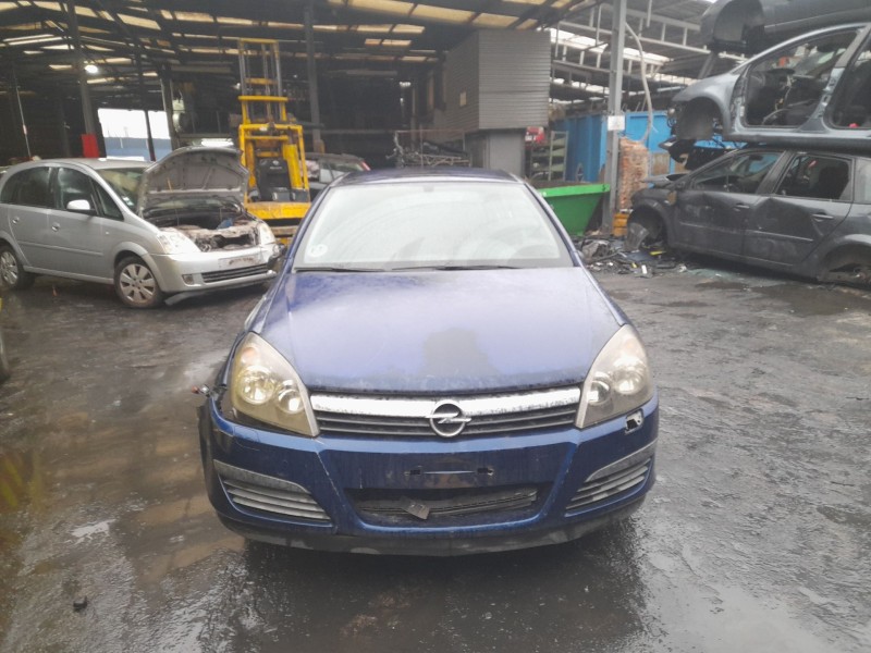 opel astra h (a04) del año 2005