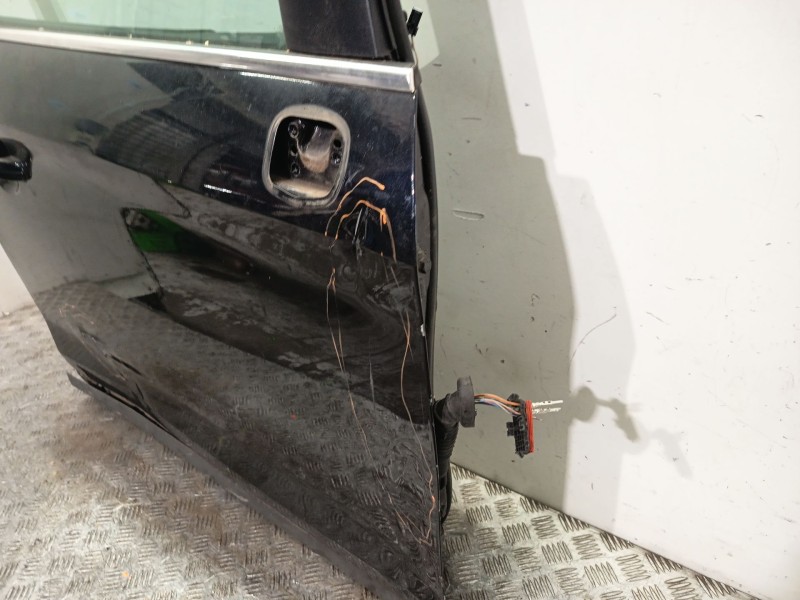 Recambio de puerta delantera derecha para ford kuga i 2.0 tdci referencia OEM IAM 1712678  