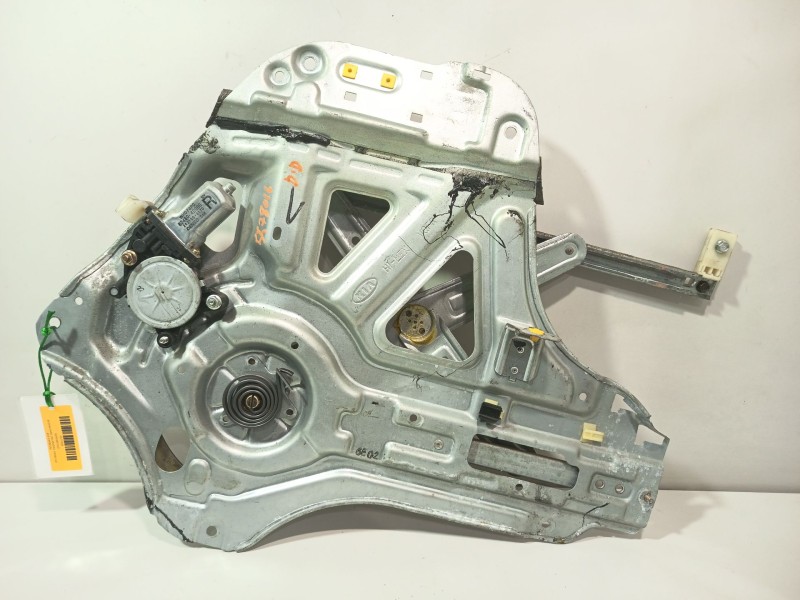 Recambio de elevalunas delantero derecho para kia carnival 2.9 crdi vgt active referencia OEM IAM 824044D010 824604D000 