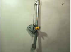 Recambio de elevalunas delantero derecho para renault trafic ii furgoneta (fl) 2.0 dci 115 (fl01, fl0u) referencia OEM IAM 77003