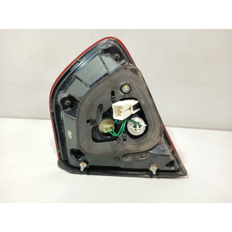 Recambio de piloto trasero izquierdo interior para kia rio iii (ub) 1.2 cvvt referencia OEM IAM 924301W200  