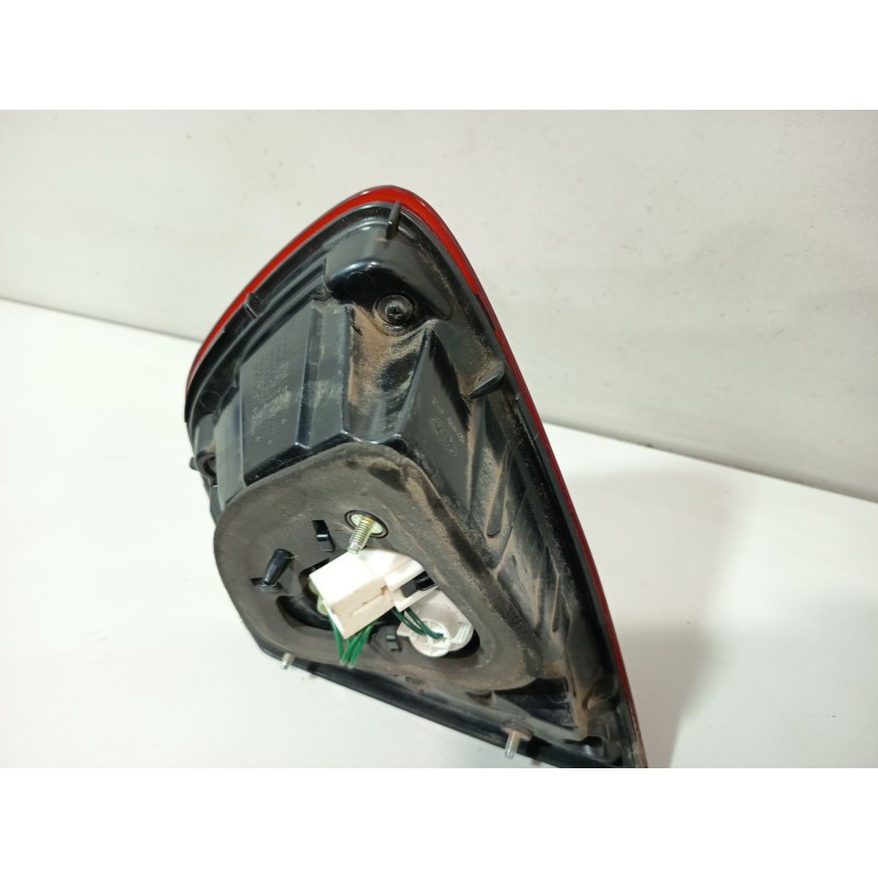 Recambio de piloto trasero izquierdo interior para kia rio iii (ub) 1.2 cvvt referencia OEM IAM 924301W200  