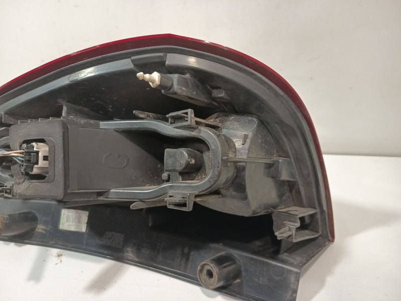 Recambio de piloto trasero izquierdo para renault scénic iii (jz0/1_) 1.5 dci referencia OEM IAM 265550013R  