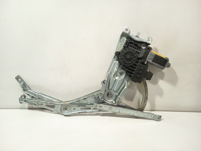 Recambio de elevalunas delantero izquierdo para opel zafira b cosmo referencia OEM IAM 13132434  