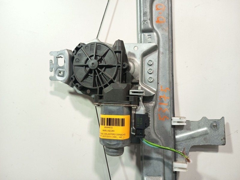 Recambio de elevalunas delantero derecho para peugeot 207/207+ (wa_, wc_) 1.4 hdi referencia OEM IAM 9681182280  