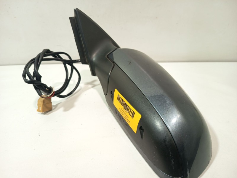 Recambio de retrovisor izquierdo para audi a4 avant (8e) 1.8 t referencia OEM IAM 8E1858531AA01C  ELECTRICO