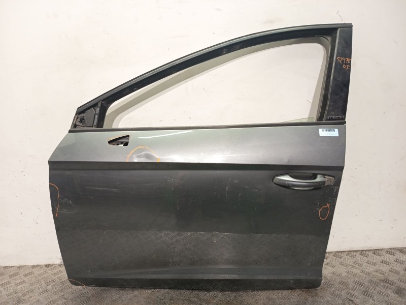 Recambio de puerta delantera izquierda para seat leon (5f1) 1.6 tdi referencia OEM IAM 5F4831055A  