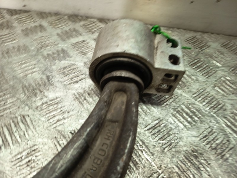 Recambio de brazo suspension inferior delantero derecho para opel astra j (p10) 1.6 (68) referencia OEM IAM 13463244  