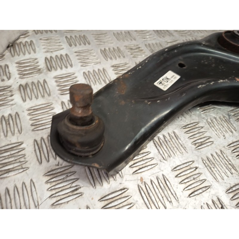 Recambio de brazo suspension inferior delantero izquierdo para nissan qashqai ii (j11, j11_) 1.5 dci referencia OEM IAM 545014EA