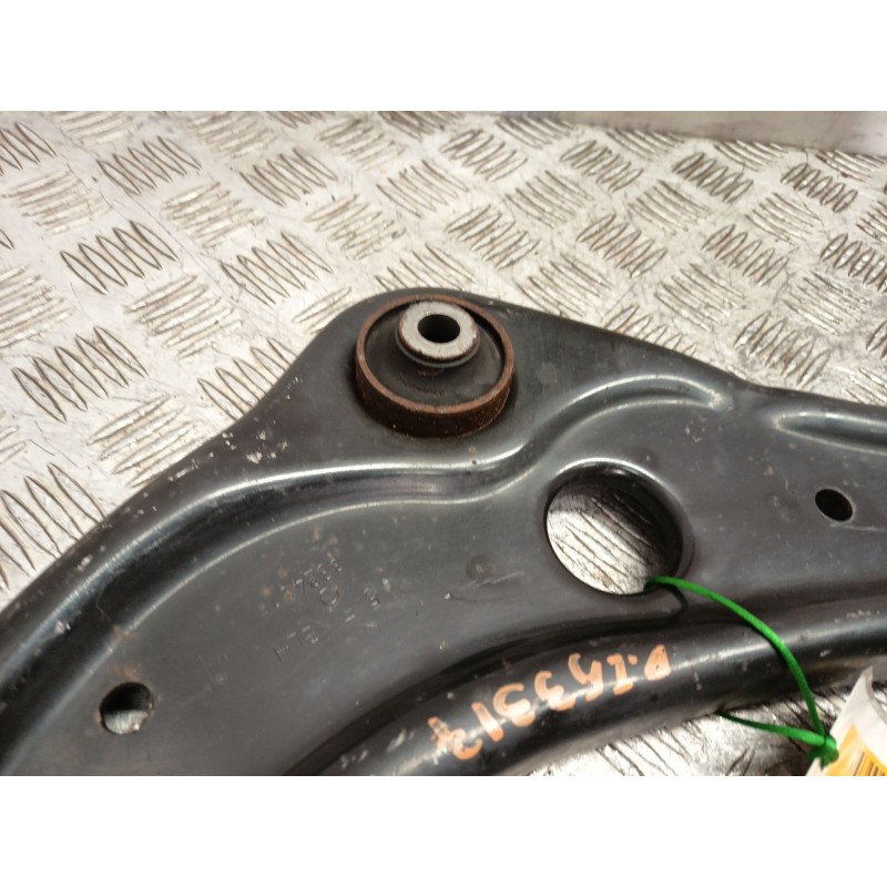 Recambio de brazo suspension inferior delantero izquierdo para nissan qashqai ii (j11, j11_) 1.5 dci referencia OEM IAM 545014EA