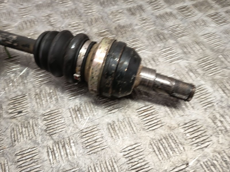 Recambio de transmision delantera derecha para chevrolet aveo / kalos hatchback (t200) 1.4 16v referencia OEM IAM 96348791  