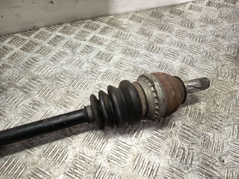 Recambio de transmision delantera derecha para opel astra j (p10) 1.6 (68) referencia OEM IAM 13335143  