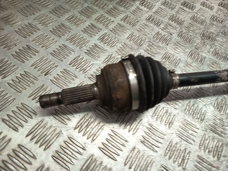 Recambio de transmision delantera derecha para nissan micra iii (k12) 1.2 16v referencia OEM IAM 39100AY100  