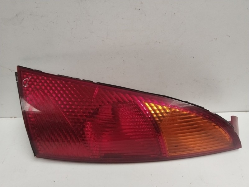 Recambio de piloto trasero derecho para ford focus berlina (cak) ambiente referencia OEM IAM 1150022  