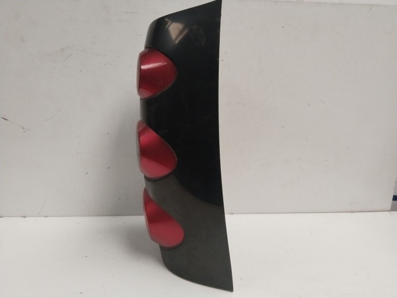 Recambio de piloto trasero derecho para smart coupe básico (45kw) referencia OEM IAM 423132R  