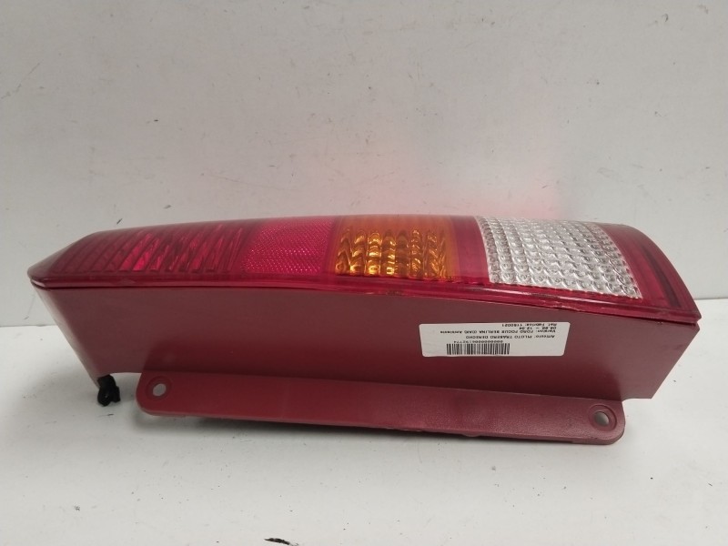 Recambio de piloto trasero derecho para ford focus berlina (cak) ambiente referencia OEM IAM XS4X13N004EC  