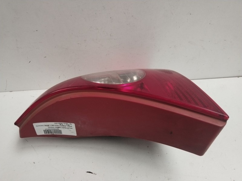 Recambio de piloto trasero derecho para renault clio ii fase ii (b/cb0) community referencia OEM IAM 8200071414  