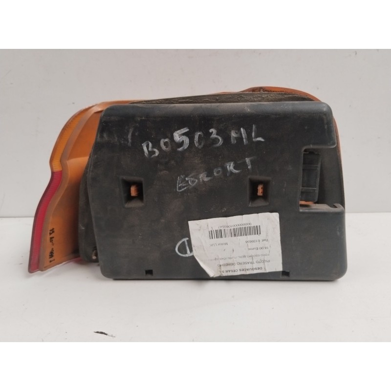 Recambio de piloto trasero derecho para ford escort berl./turn./cab./express básico berlina referencia OEM IAM 6139656  