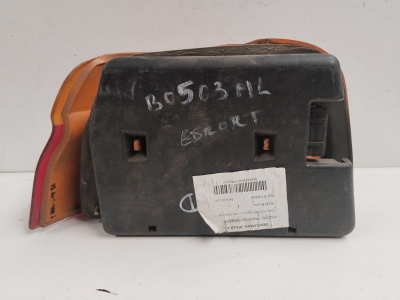 Recambio de piloto trasero derecho para ford escort berl./turn./cab./express básico berlina referencia OEM IAM 6139656  