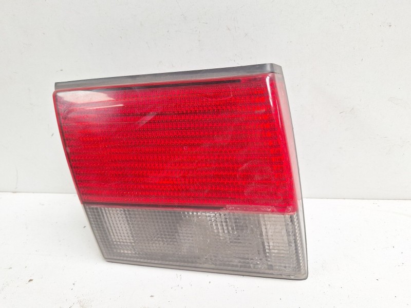 Recambio de piloto trasero izquierdo para saab 9-3 berlina 2.0 cat referencia OEM IAM 4831145  4831145